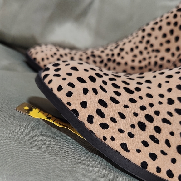 QUPID Diva Leopard Print Ankle Booties - Picture 10 of 11